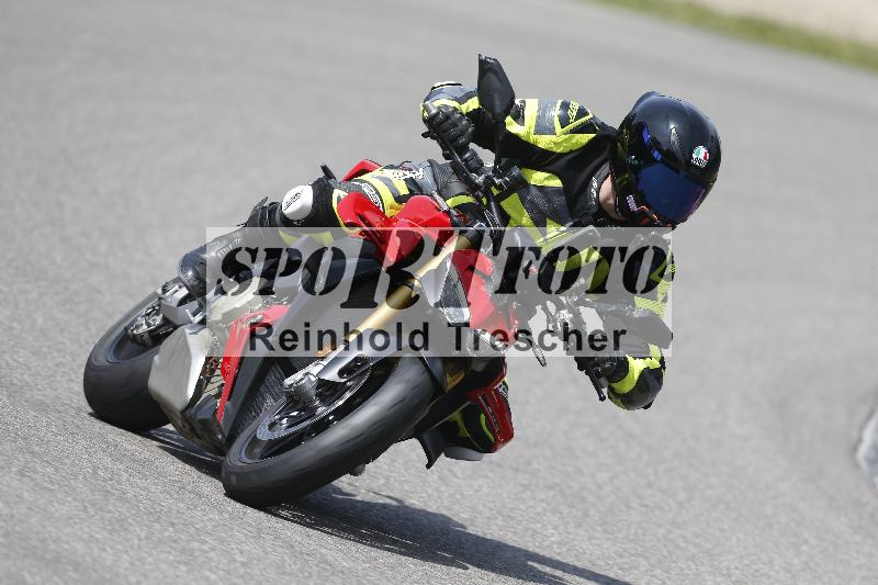 /27 12.06.2025 Ducati Schweiz Trackday Warmup  ADR/blau-bleu/ohne